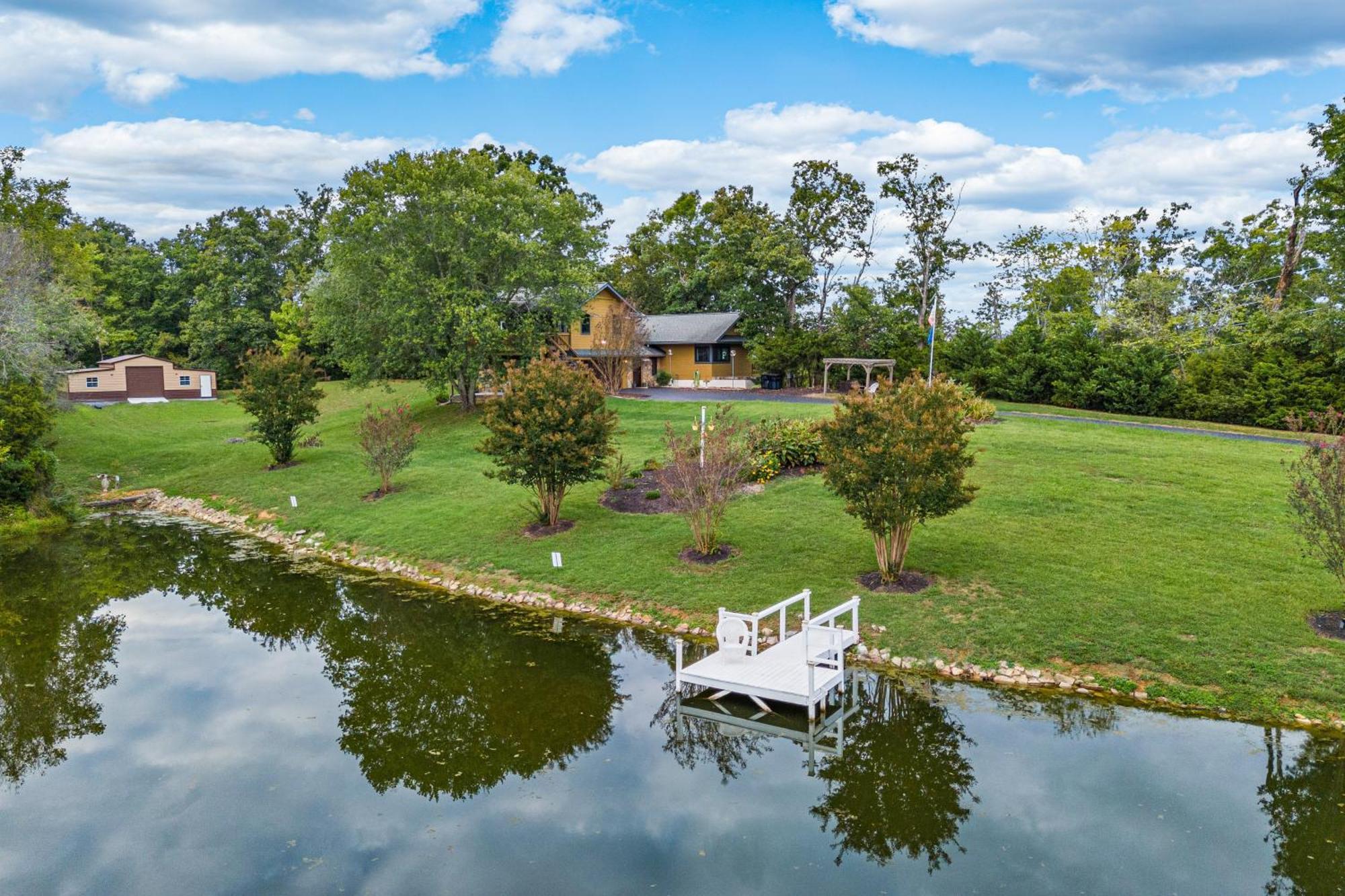 Haven On The Pond Villa Pigeon Forge Ngoại thất bức ảnh