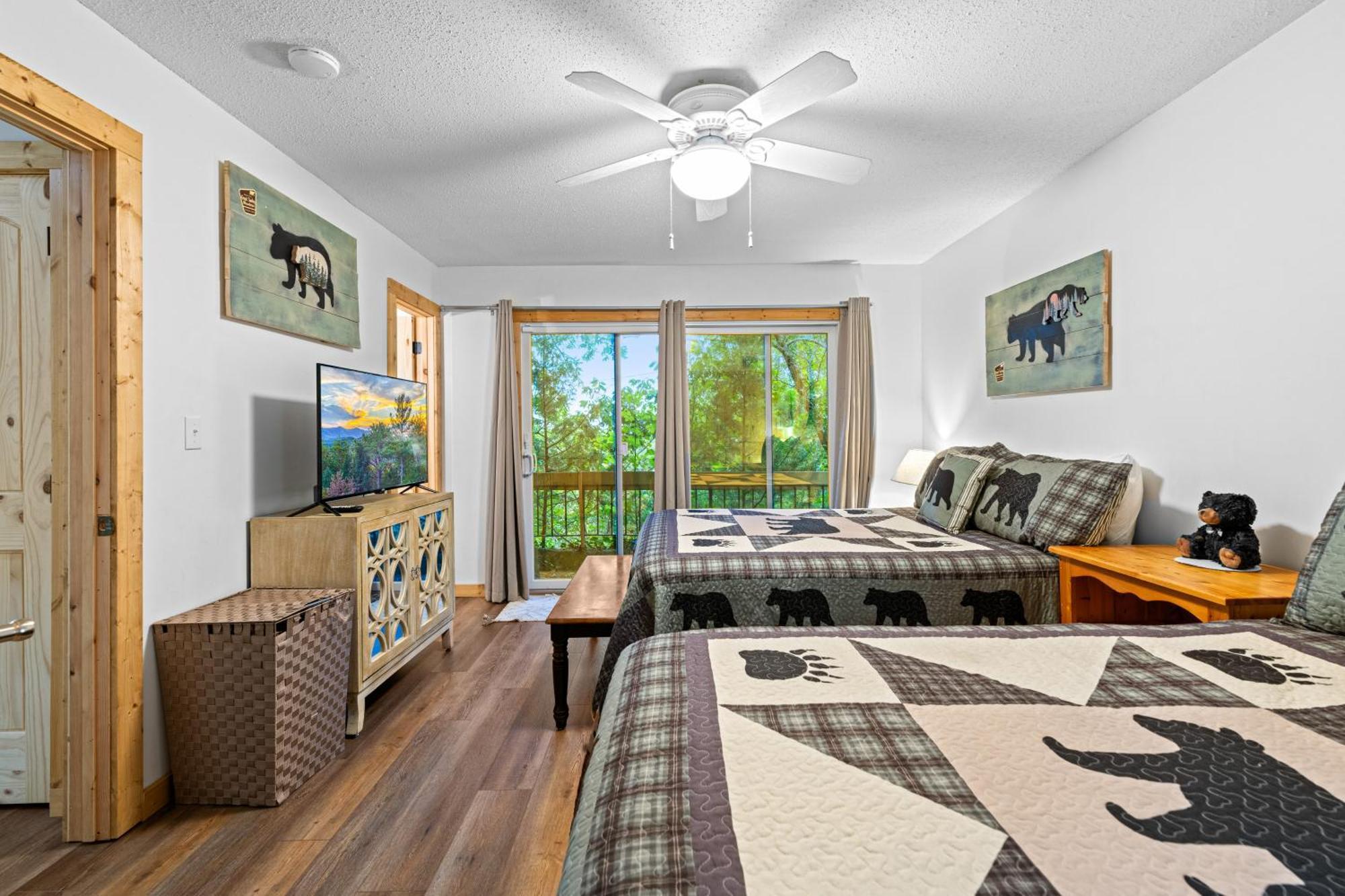 Haven On The Pond Villa Pigeon Forge Ngoại thất bức ảnh