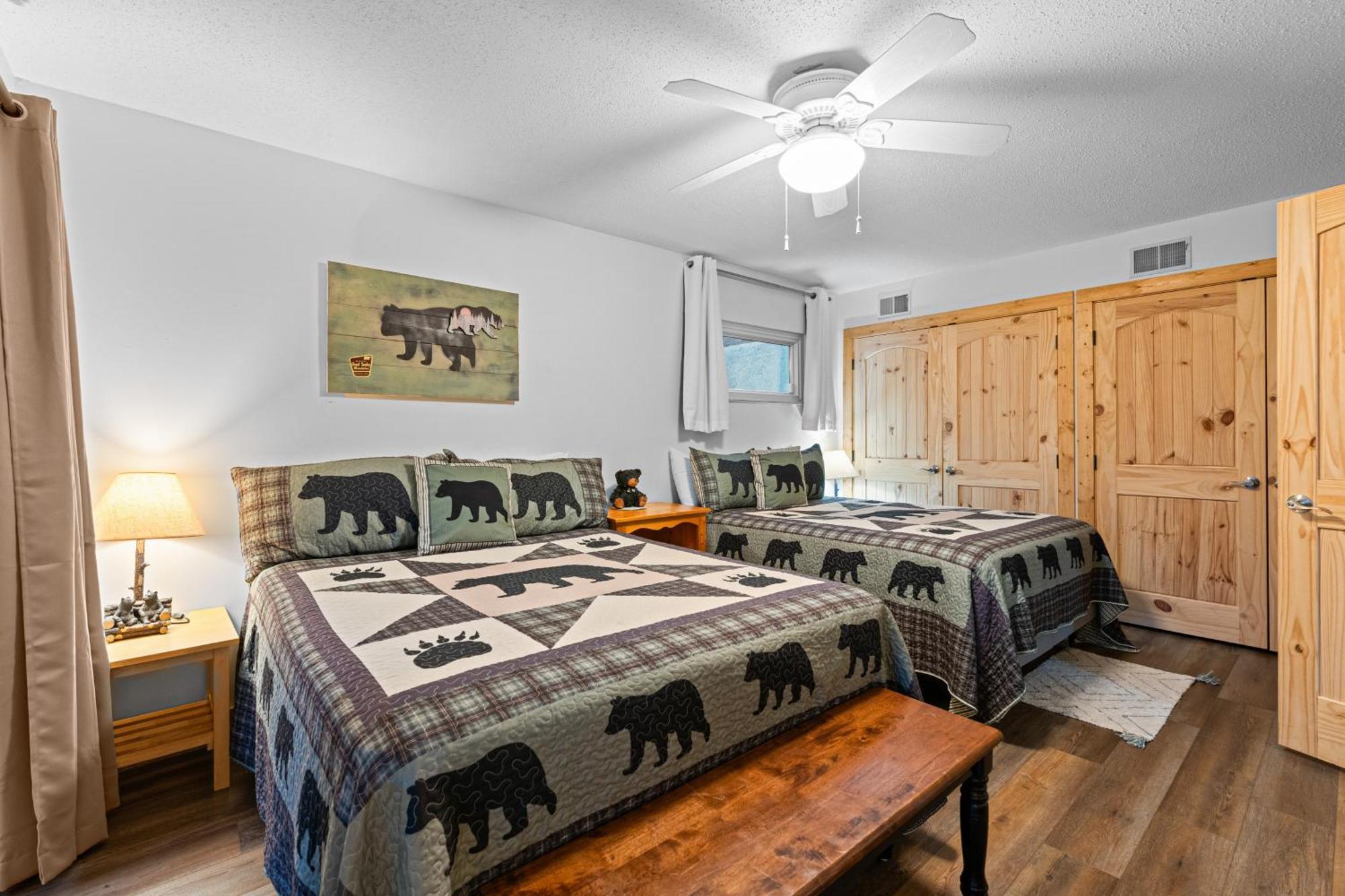 Haven On The Pond Villa Pigeon Forge Ngoại thất bức ảnh