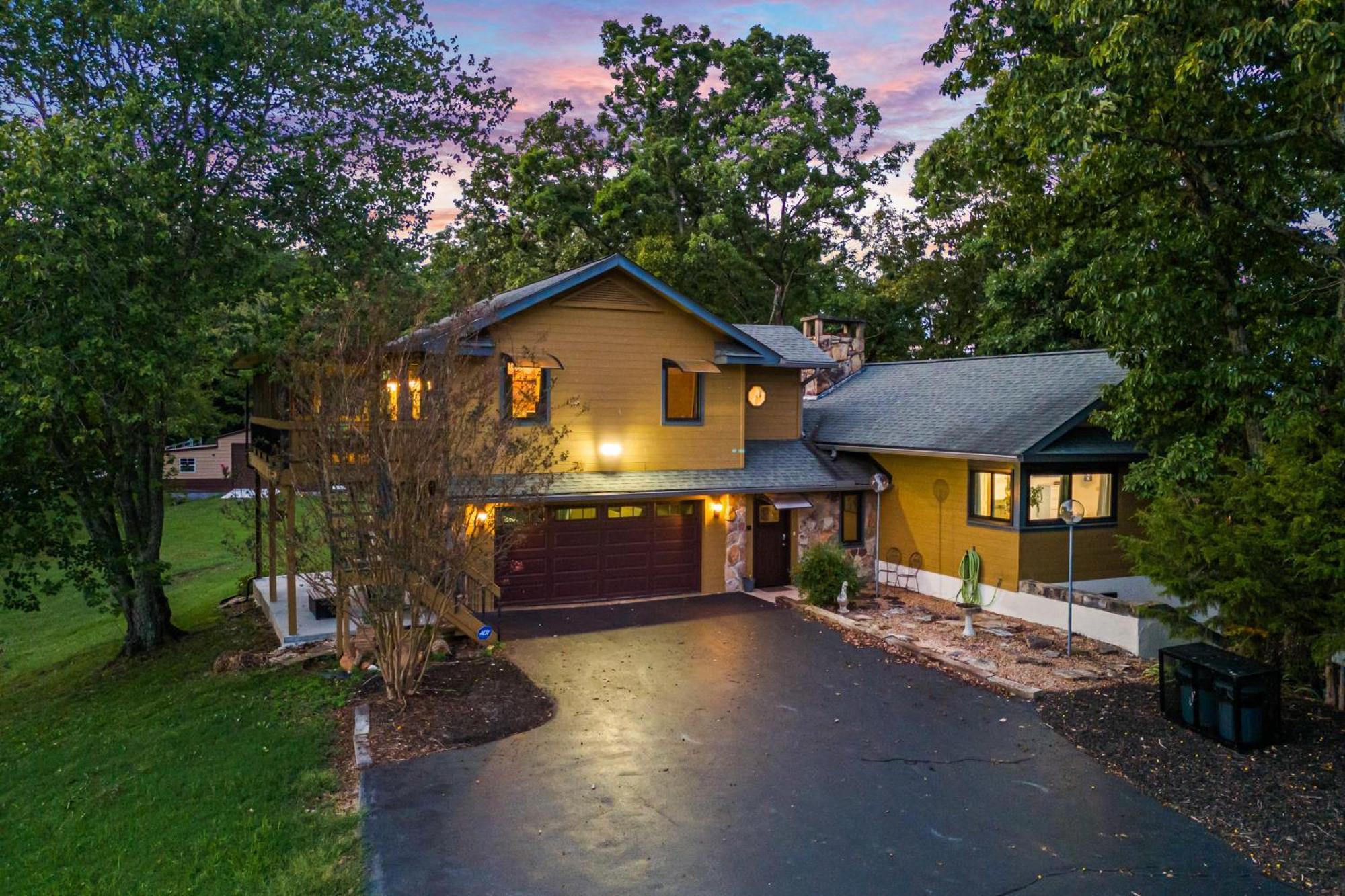 Haven On The Pond Villa Pigeon Forge Ngoại thất bức ảnh